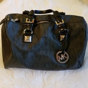 Michael Kors MK logo continental handbag